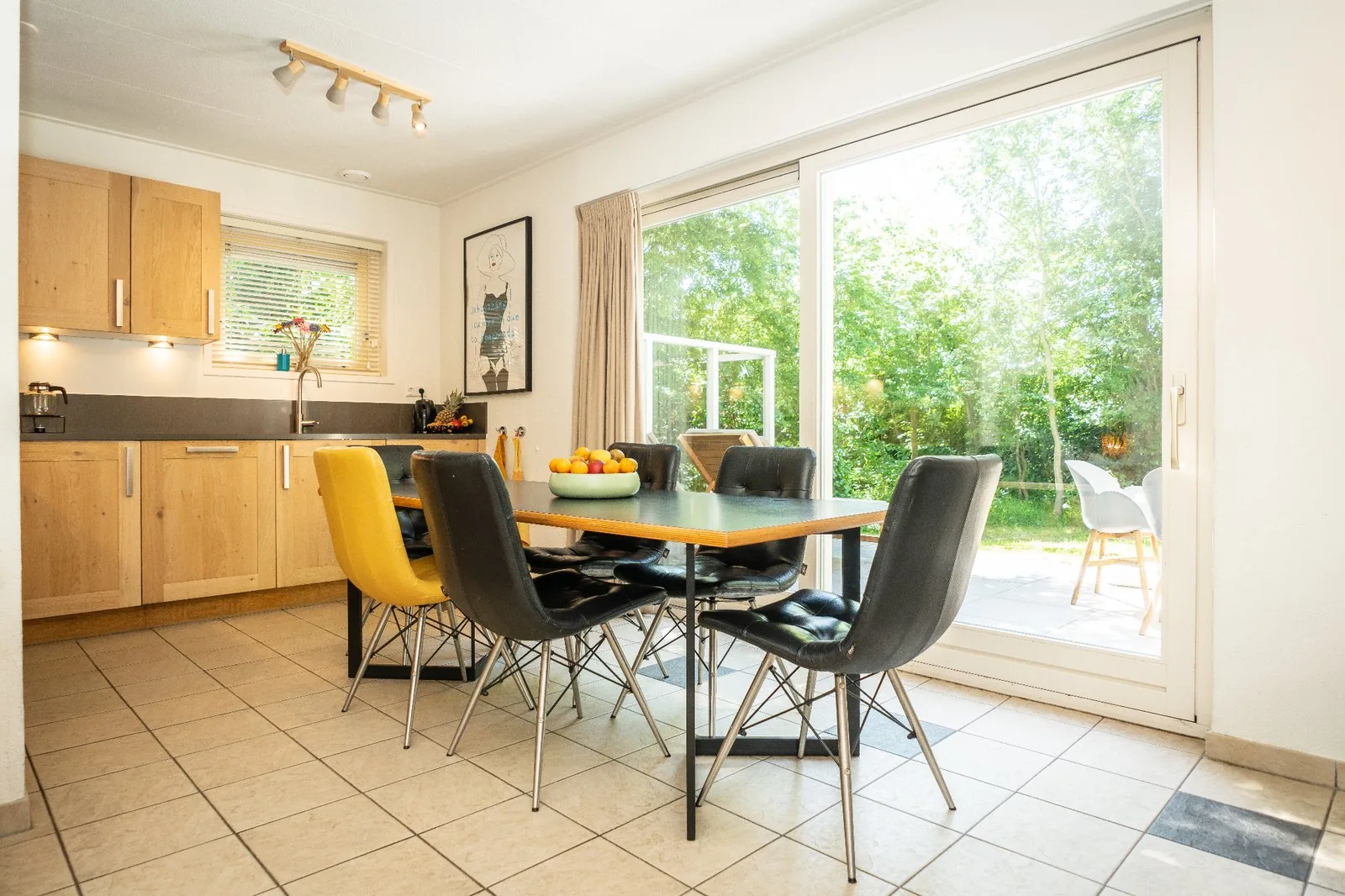Keuken en eethoek in het vakantiehuis